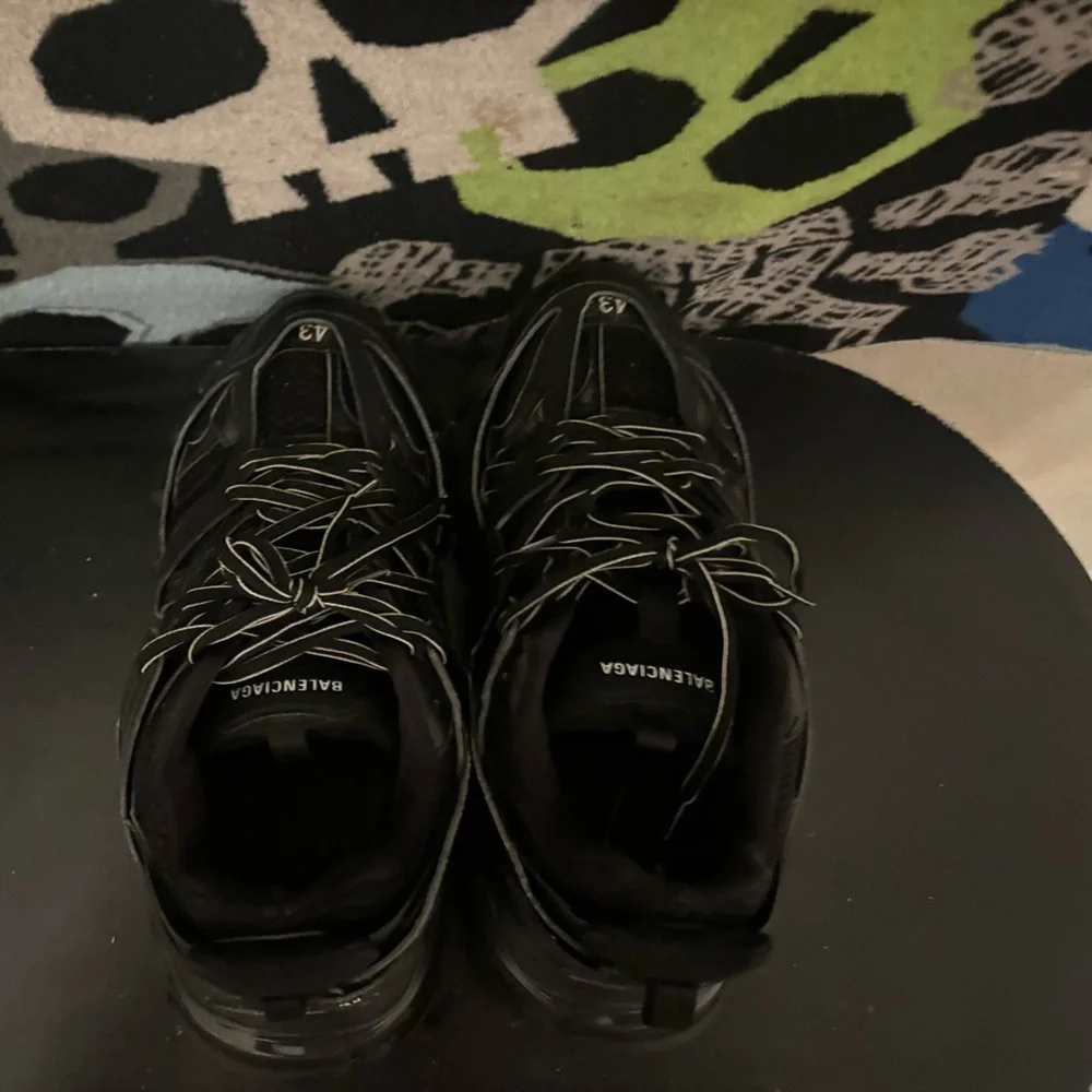 Balenciagas for sale - Picture 2 of 4